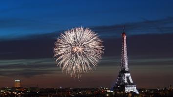 feu d'artifice à la tour Eiffel 2017