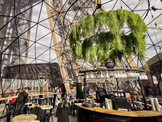 La bulle parisienne au 1er étage de la tour Eiffel