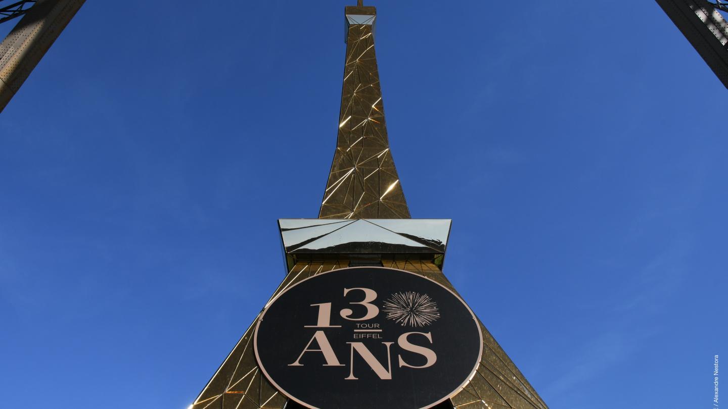 Photo sculpture sur la terrasse tour Eiffel