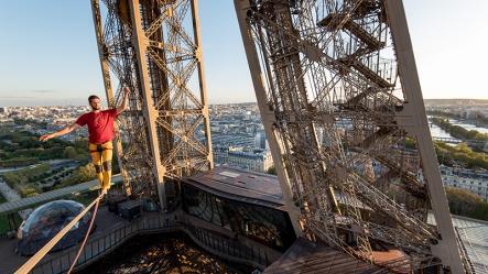 Nathan Paulin à la tour Eiffel