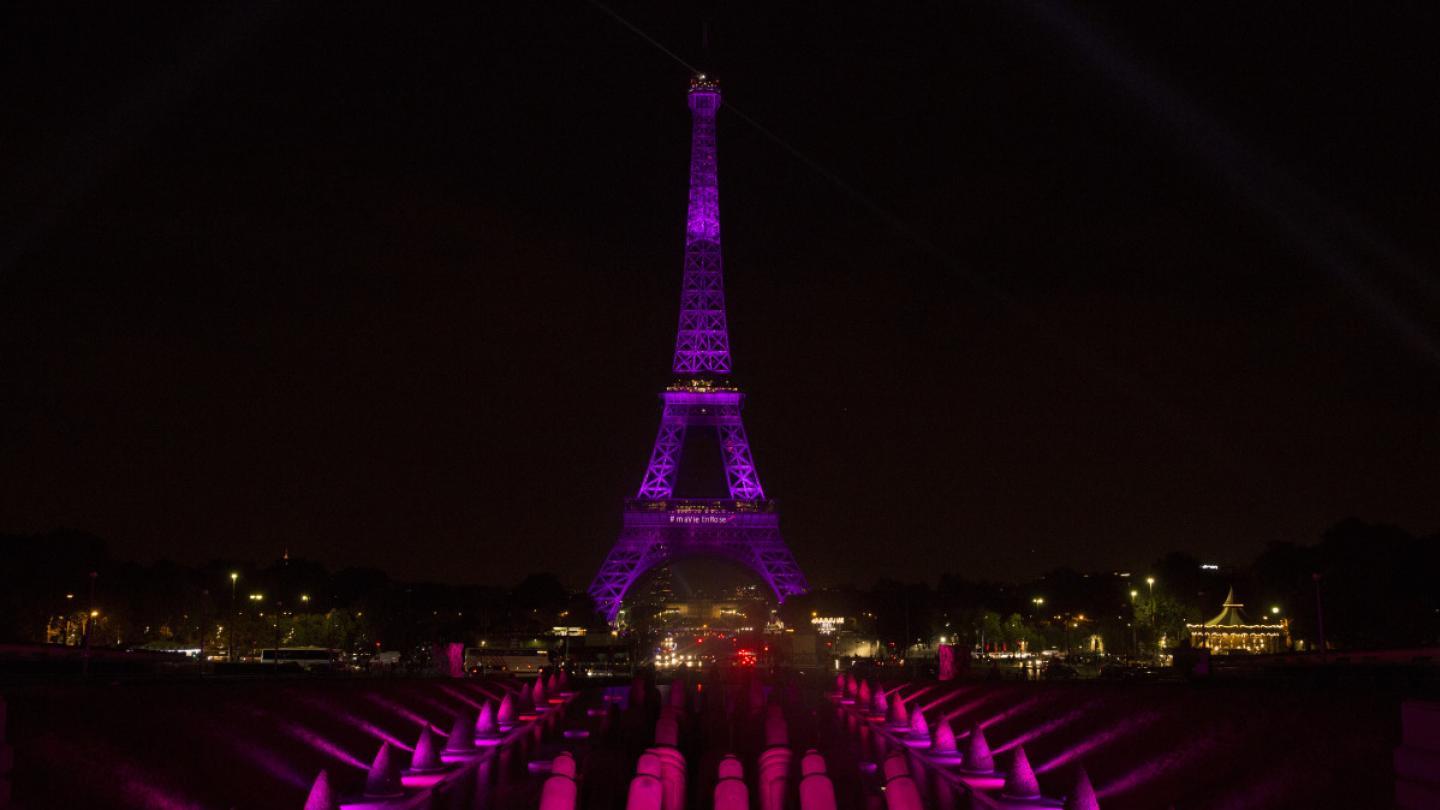 Diaporama de la tour Eiffel éclairée