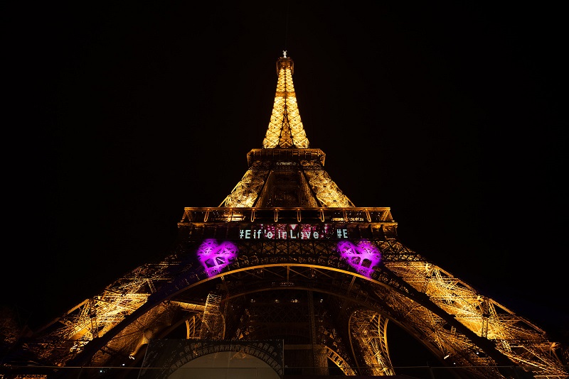 Tour Eiffel de nuit éclairage 