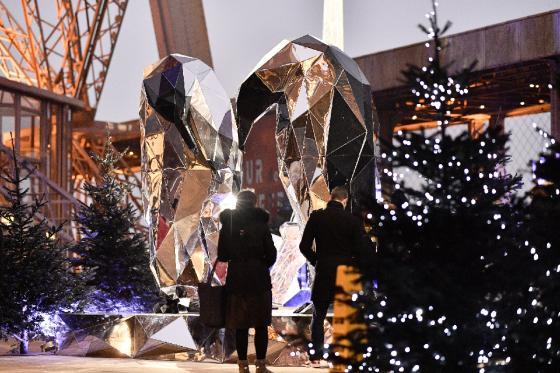 Terrasse Hiver éclairée tour Eiffel 2017