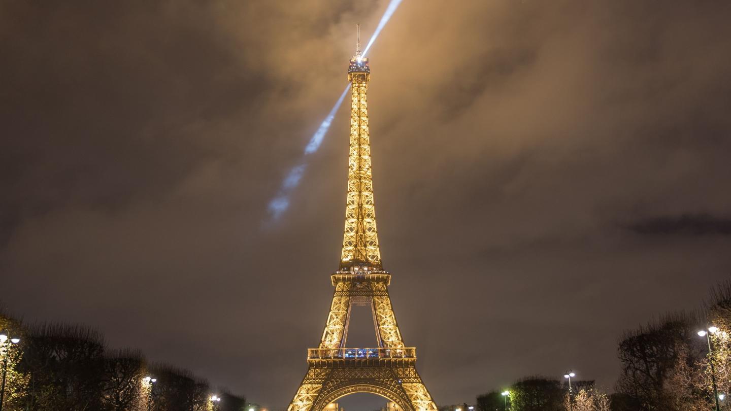 Diaporama de la tour Eiffel éclairée