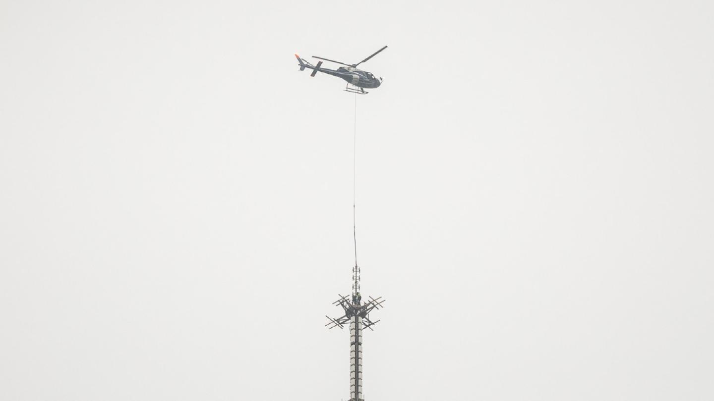 Pose de l'antenne TDF